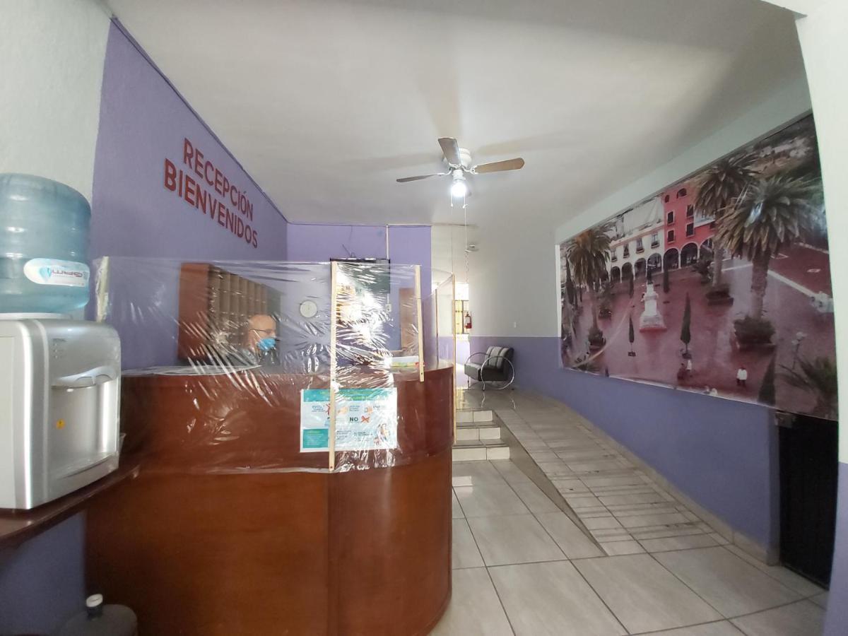 Hotel Los Arcos Pénjamo Extérieur photo