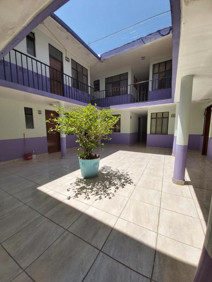 Hotel Los Arcos Pénjamo Extérieur photo